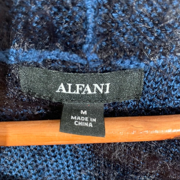 Alfani Women's Eyelash Cardigan. Blue and Black Zebra. Super Soft!! Size Medium - Picture 4 of 6